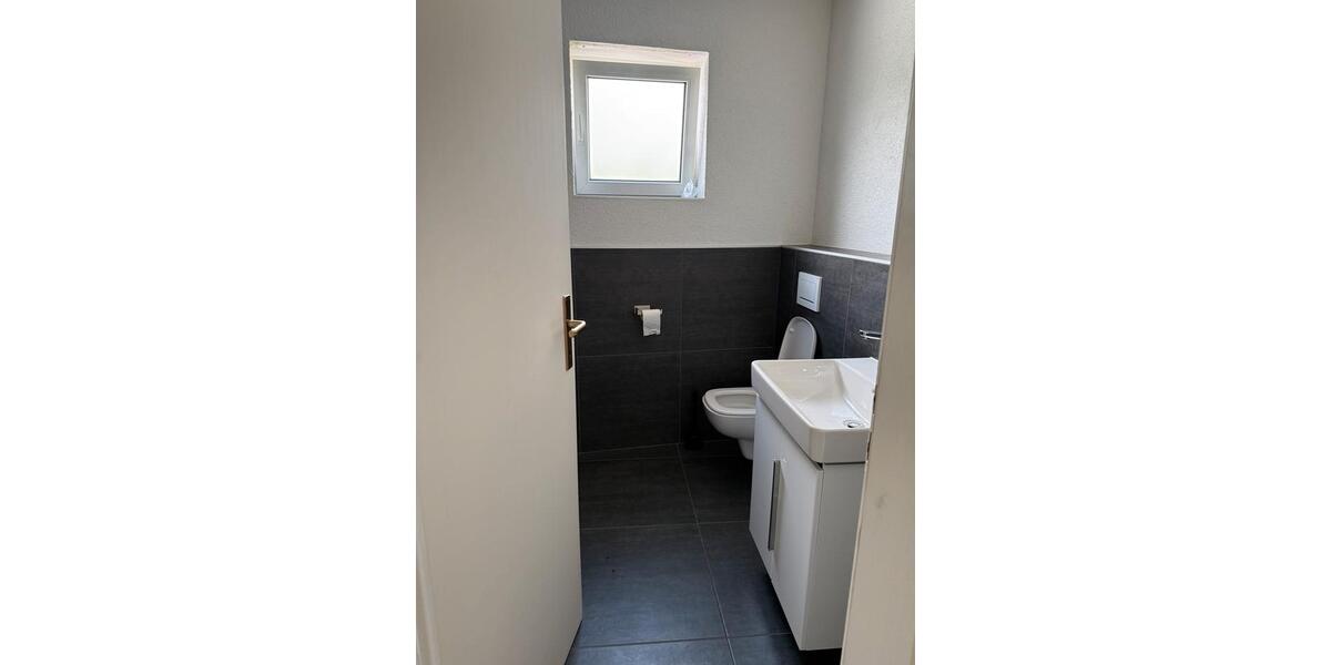 Etagenwohnung Kaiserslautern Einsiedlerhof - 3 Zimmer, 80 m&sup2;, 1.100&euro; | Angebot:26029664