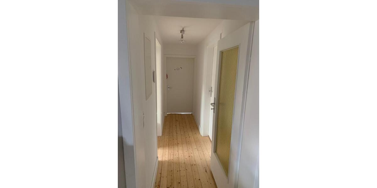Dachgeschoßwohnung Kaiserslautern - 4 Zimmer, 82 m&sup2;, 790&euro; | Angebot:25349784