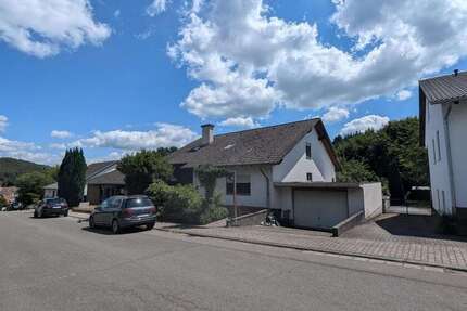 Haus zum Kaufen in Hauenstein 305.000 € 190 m² 7 zimmer