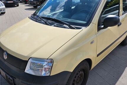 Fiat Panda 32.791 km 2.950 &euro; Lachen-Speyerdorf 67435