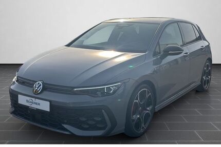 VW Golf 5.900 km 44.440 &euro; Neustadt a.d. Weinstraße 67433