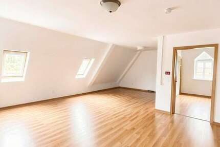 Wohnung Rockenhausen - 3 Zimmer, 87 m&sup2;, 215.000&euro; | Angebot:26723402