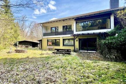 Haus Kaiserslautern Innenstadt - 6 Zimmer, 211 m&sup2;, 275.000&euro; | Angebot:25928854