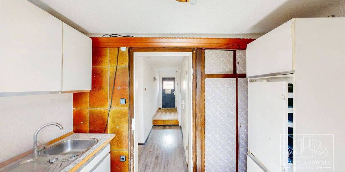 Etagenwohnung Pirmasens Innenstadt - 3 Zimmer, 65 m&sup2;, 390&euro; | Angebot:26703703