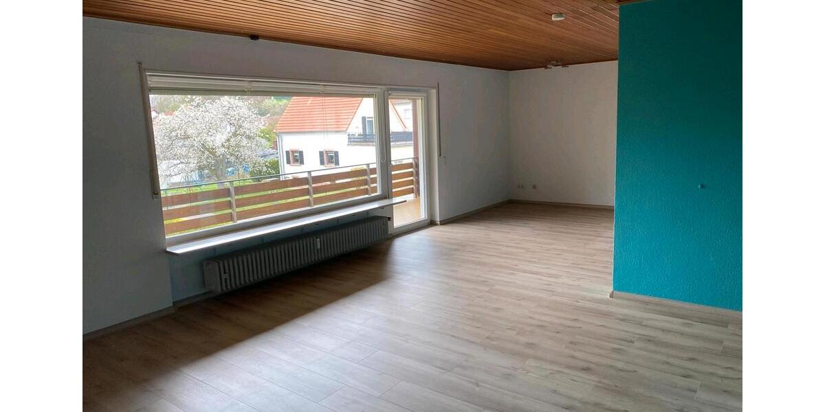 Etagenwohnung Mehlbach - 4 Zimmer, 140 m&sup2;, 900&euro; | Angebot:26341510