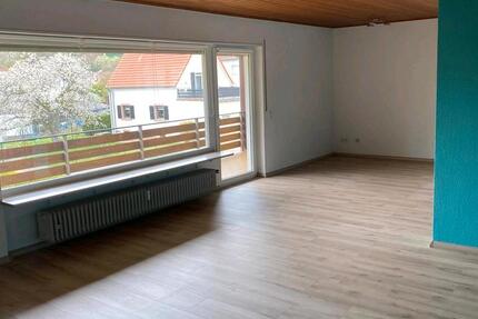 Wohnung Mehlbach - 4 Zimmer, 140 m&sup2;, 900&euro; | Angebot:26341510