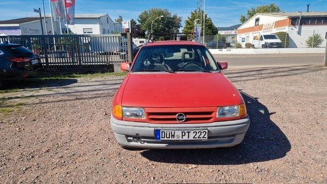 Opel Astra 114.000 km 1.450 &euro; Neustadt/Wstr. 67433