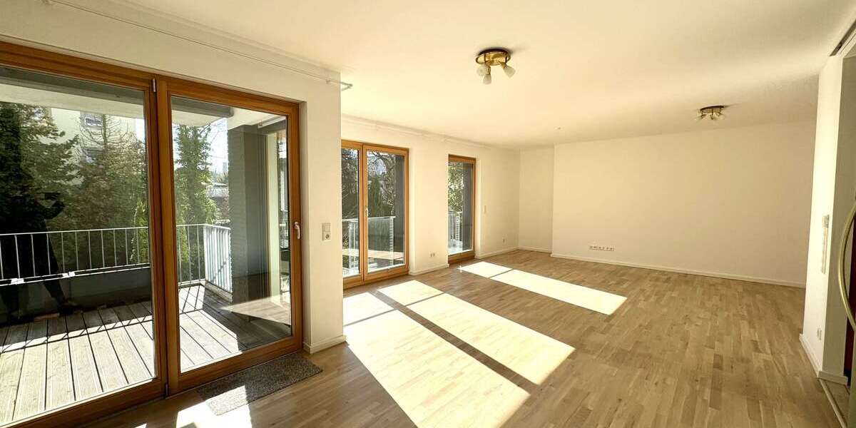 Etagenwohnung Kaiserslautern Betzenberg - 3 Zimmer, 107 m&sup2;, 1.150&euro; | Angebot:25257835