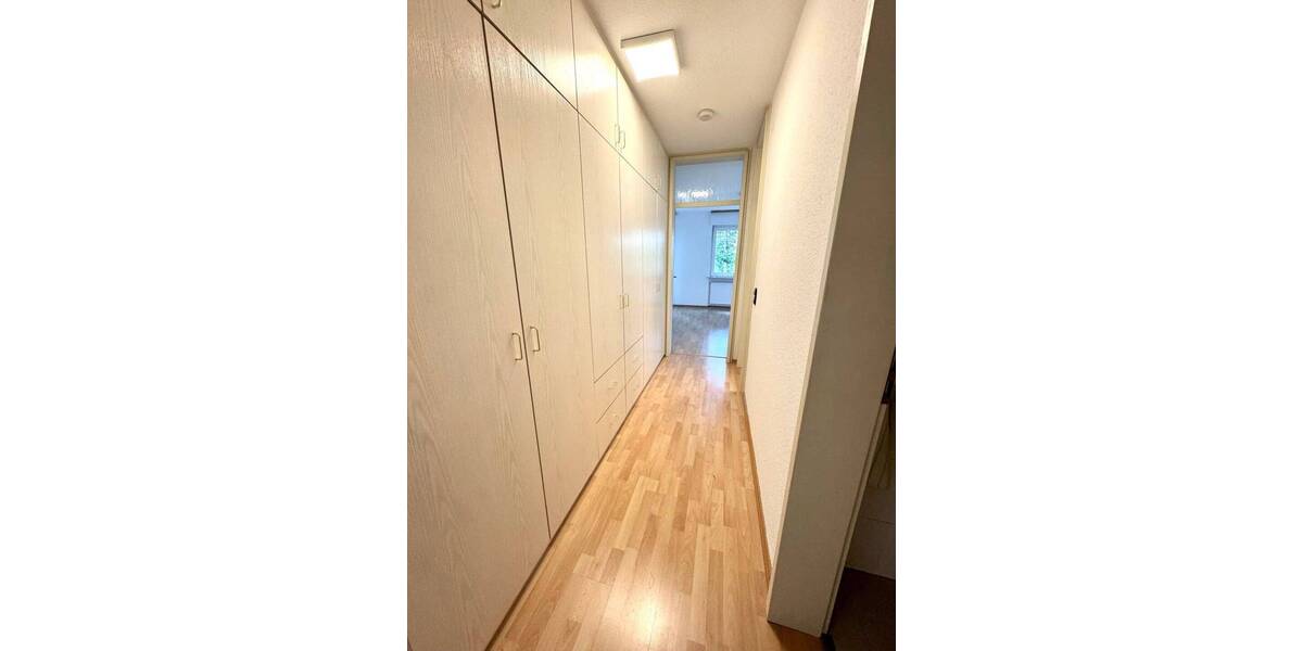 Etagenwohnung Kaiserslautern Innenstadt - 3 Zimmer, 75 m&sup2;, 690&euro; | Angebot:26875423