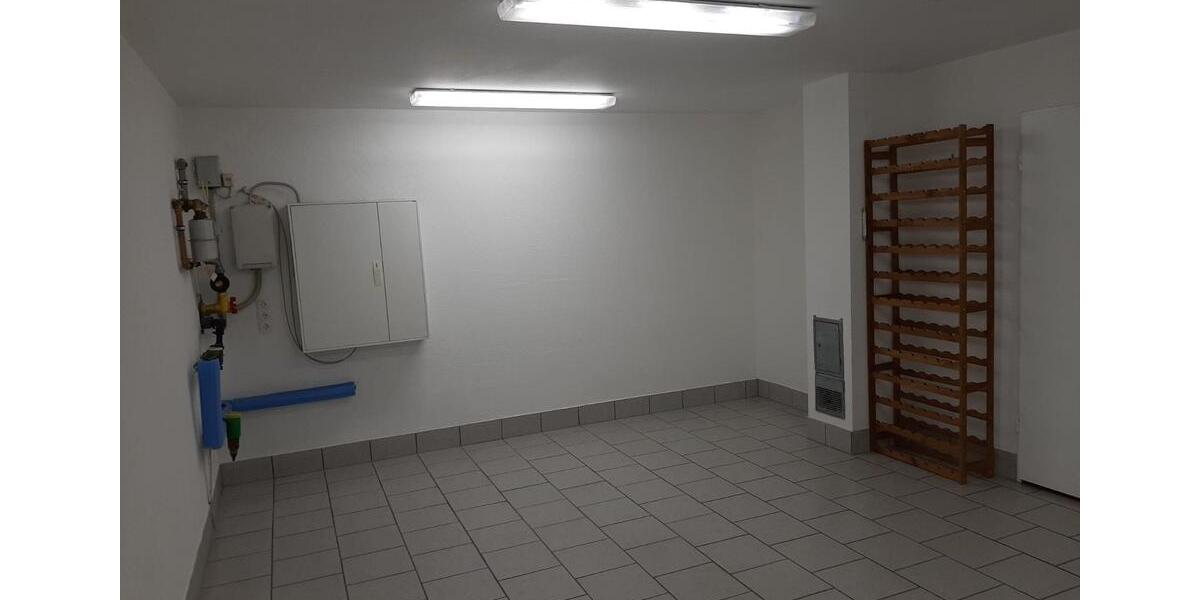 Einfamilienhaus Bad Dürkheim - 7 Zimmer, 217 m&sup2;, 895.000&euro; | Angebot:25568915