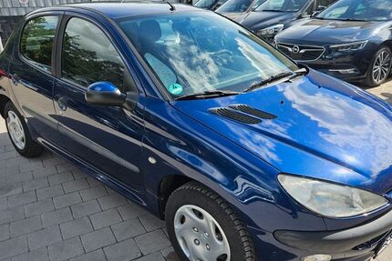 Peugeot 206 137.772 km 2.450 &euro; Lachen-Speyerdorf 67435