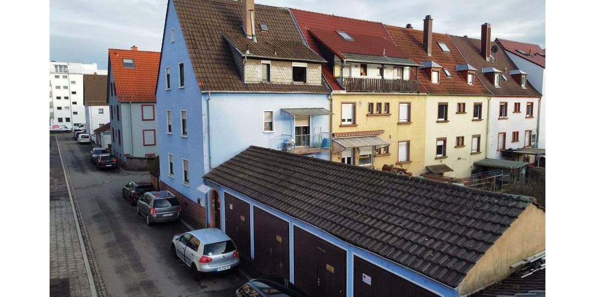 Mehrfamilienhaus, Wohnhaus Kaiserslautern Innenstadt - 6 Zimmer, 159 m&sup2;, 239.000&euro; | Angebot:25737867