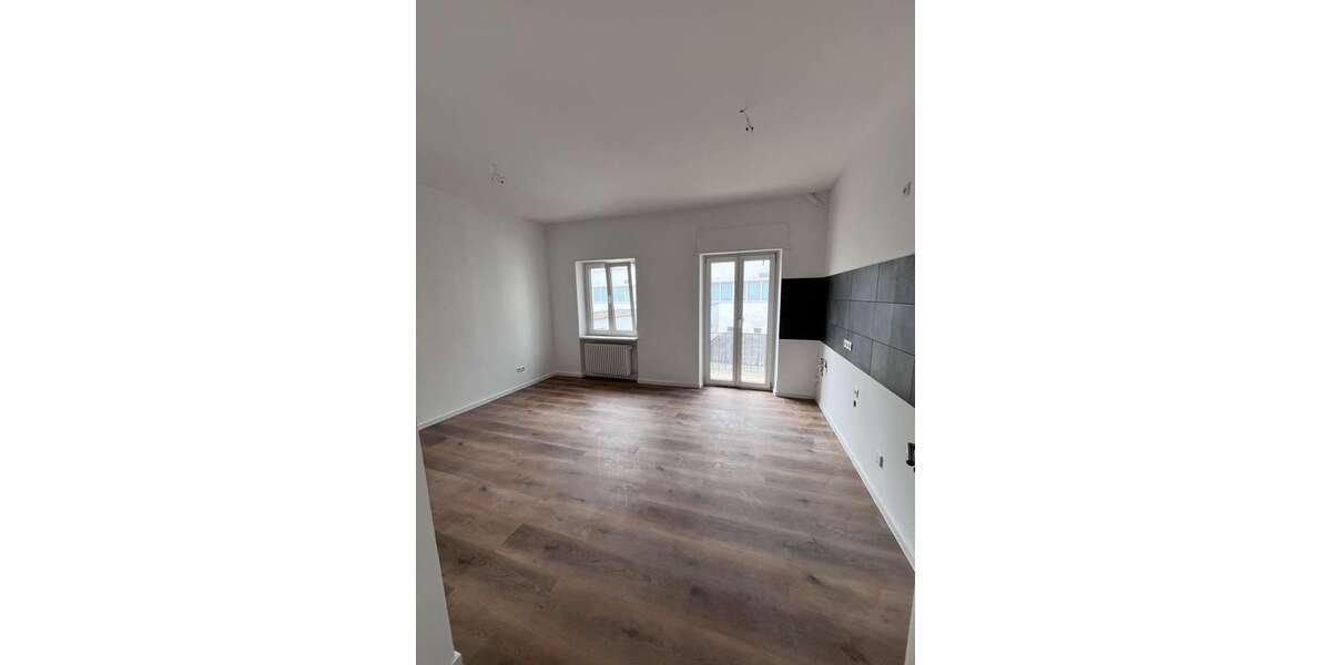 Etagenwohnung Kaiserslautern Betzenberg - 2 Zimmer, 67 m&sup2;, 700&euro; | Angebot:27126726