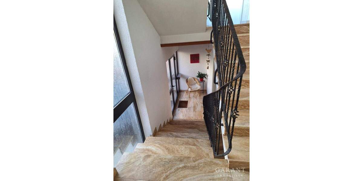 Mehrfamilienhaus, Wohnhaus Rodalben - 7 Zimmer, 240 m&sup2;, 420.000&euro; | Angebot:25707696