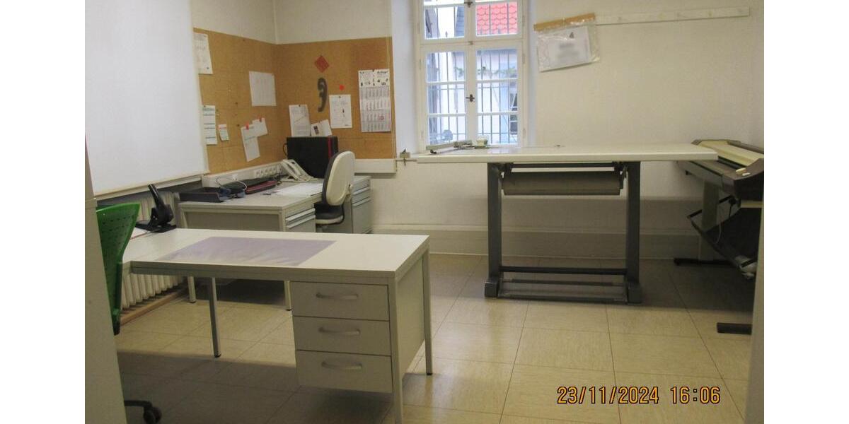 Gewerbefläche in der Innenstadt direkt gegenüber Verbandsgemeinde zimmer