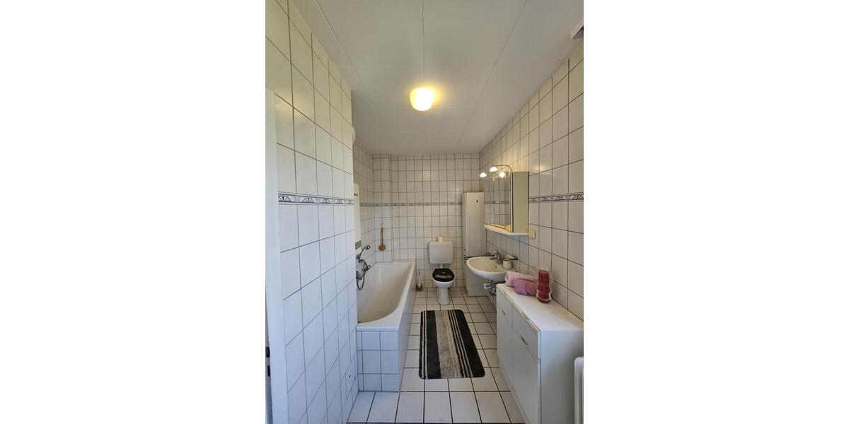Einfamilienhaus Kaiserslautern Bahnheim - 5 Zimmer, 120 m&sup2;, 1.650&euro; | Angebot:27693373