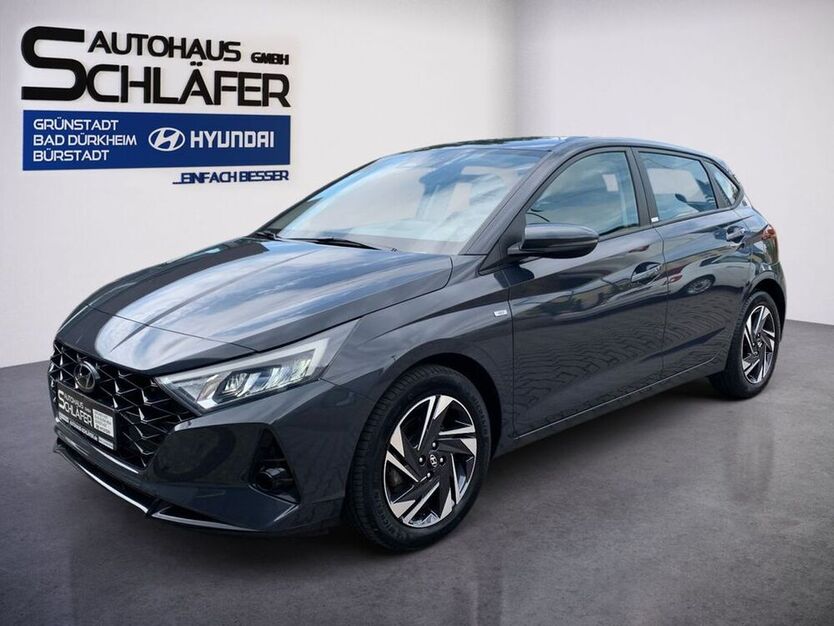 i20