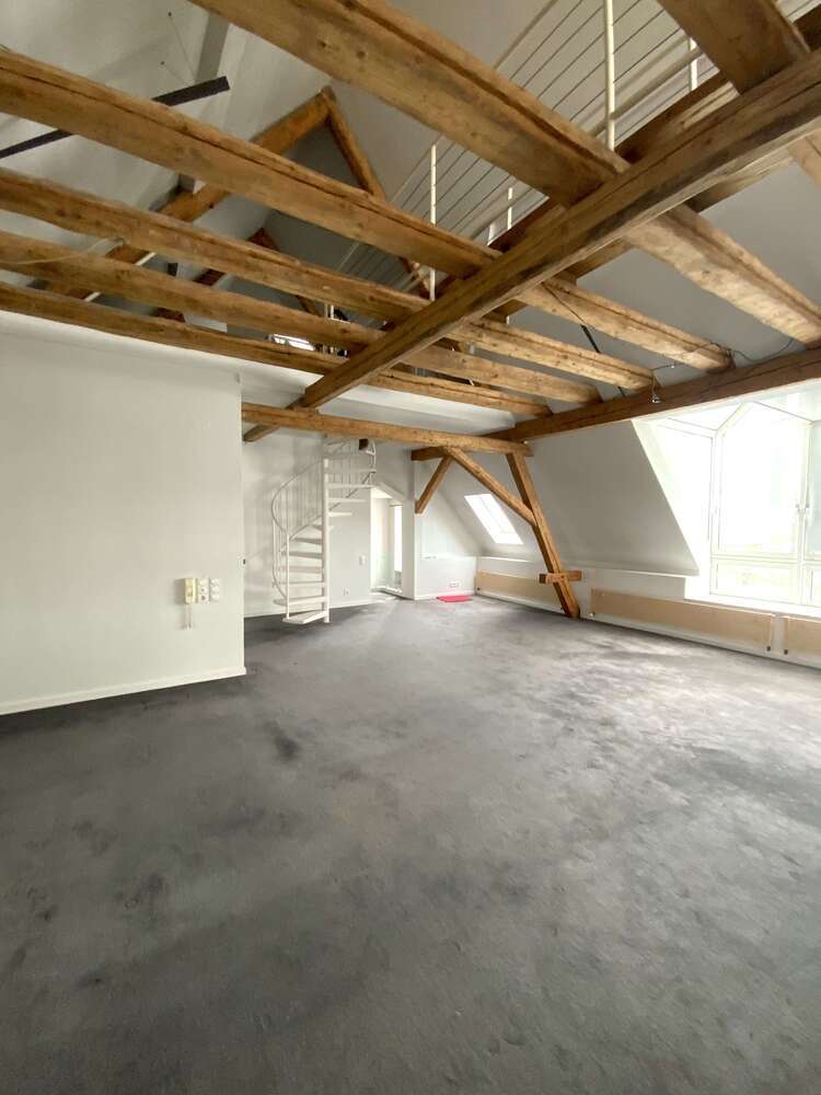 Haus zum Kaufen in Enkenbach Alsenborn 255.000 € 180 m²