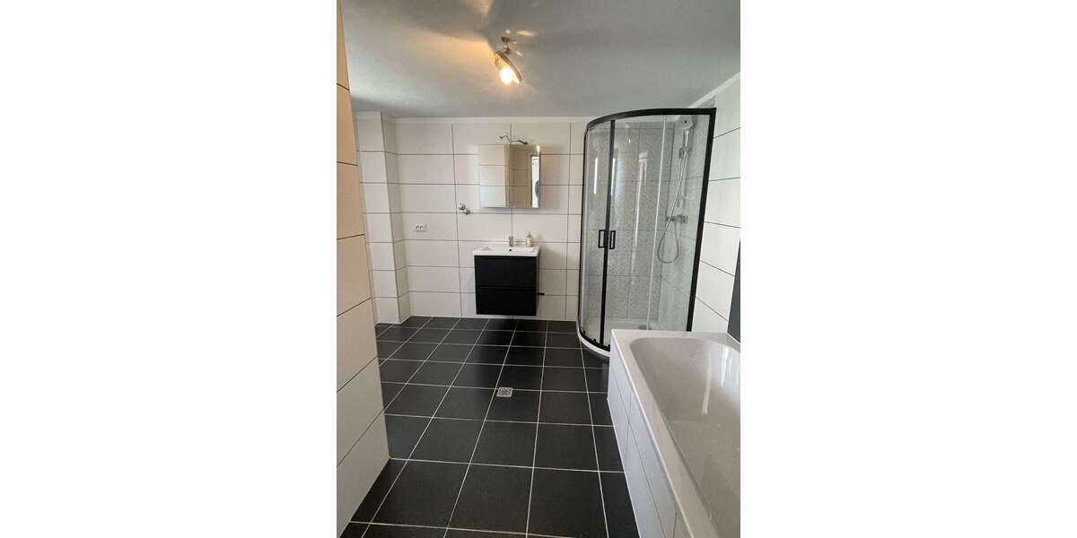 Einfamilienhaus Rodalben - 4 Zimmer, 150 m&sup2;, 1.100&euro; | Angebot:20725592