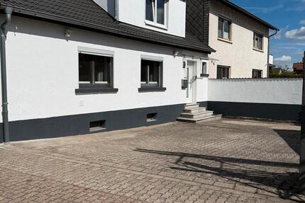 Haus Kaiserslautern Einsiedlerhof - 5 Zimmer, 160 m&sup2;, 355.000&euro; | Angebot:27556496
