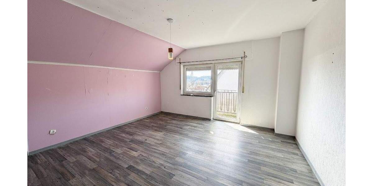 Einfamilienhaus Otterberg - 5 Zimmer, 133 m&sup2;, 195.000&euro; | Angebot:25821164