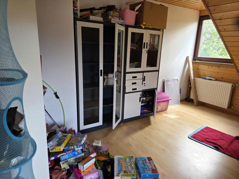 ObjNr:19743 - Schönes Ein-Zweifamilienhaus in Hochspeyer 8 zimmer