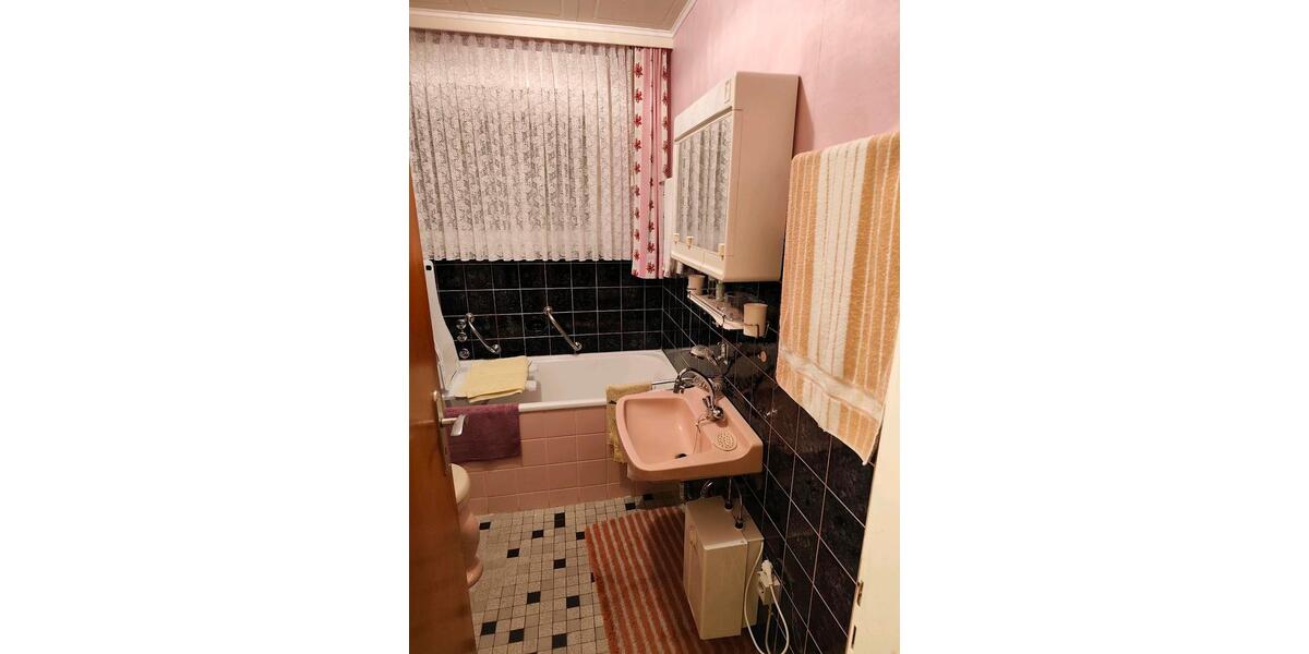 Einfamilienhaus Otterberg - 4 Zimmer, 120 m&sup2;, 340.000&euro; | Angebot:27156441