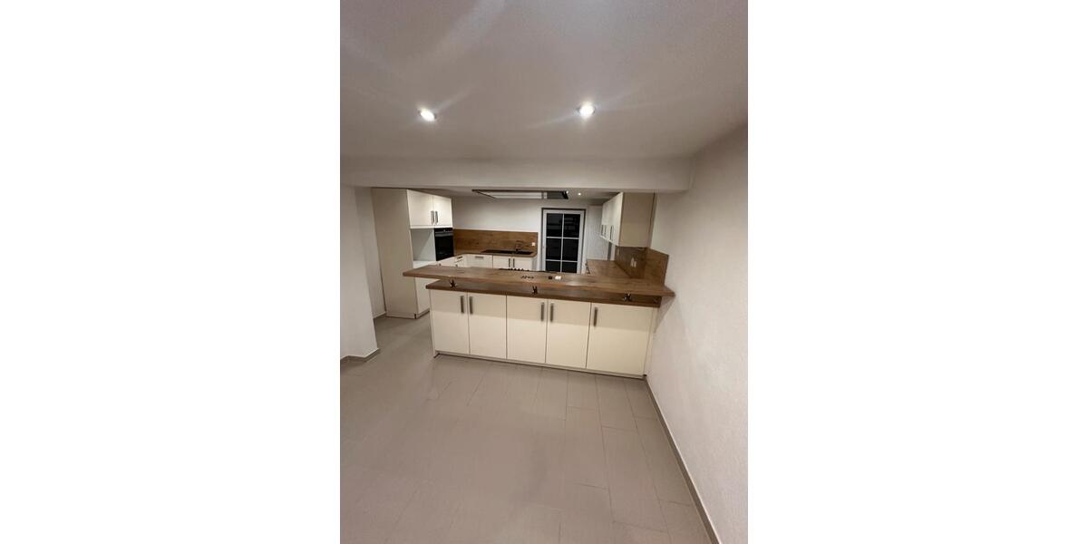 Erdgeschoßwohnung Hochspeyer - 1.5 Zimmer, 80 m&sup2;, 1.200&euro; | Angebot:26226544