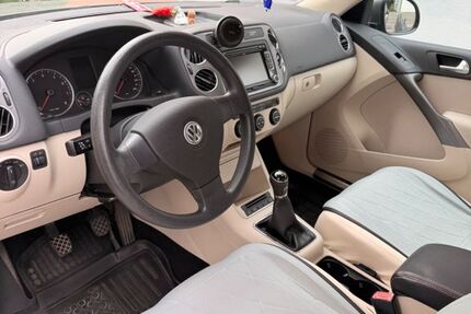 VW Tiguan 99.000 km 7.500 &euro; Altenglan 66885