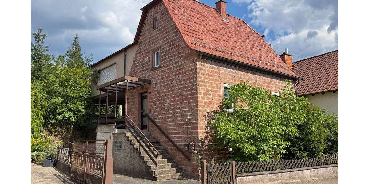 Fetzer Immo: Ein- bis Zweifamilienhaus mit viel Charme - Einfamilienhaus Ramstein-Miesenbach Miesenbach | Angebot:27536353