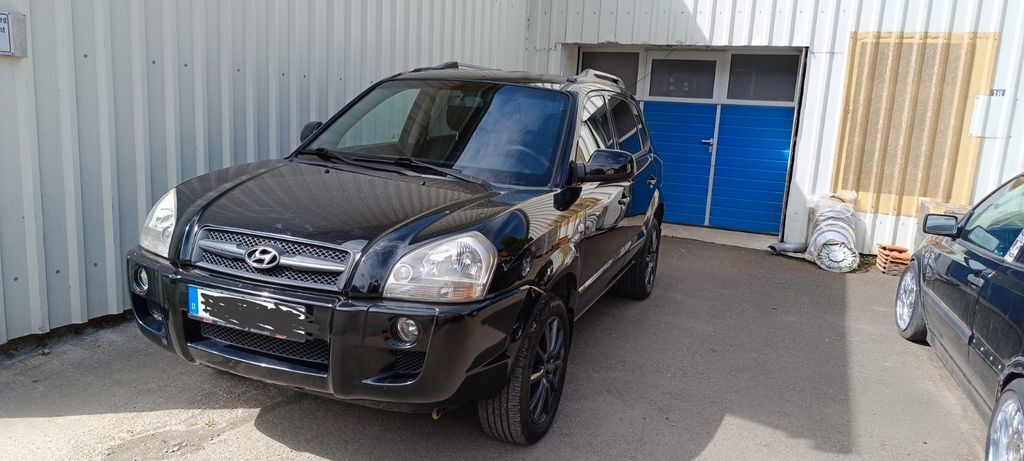 Hyundai TUCSON 192.000 km 4.850 € Neustadt / Weinstraße 67434