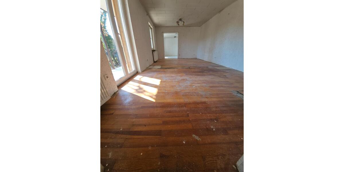 Einfamilienhaus Otterberg - 7 Zimmer, 250 m&sup2;, 259.000&euro; | Angebot:26423280