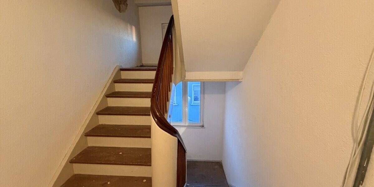 Etagenwohnung Pirmasens Innenstadt - 3 Zimmer, 60 m&sup2;, 39.000&euro; | Angebot:26779110