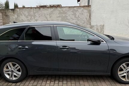 Kia ceed / Ceed 143.000 km 14.999 &euro; Börrstadt 67725