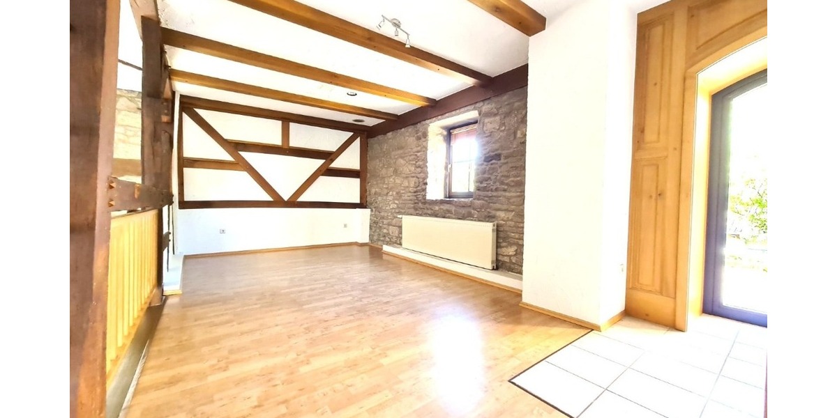 Zur Vermietung: Historisches Wohnen neu definiert – liebevoll saniertes Haus mit 180 m² in Altenglan - Reihenmittelhaus Altenglan | Angebot:26366100