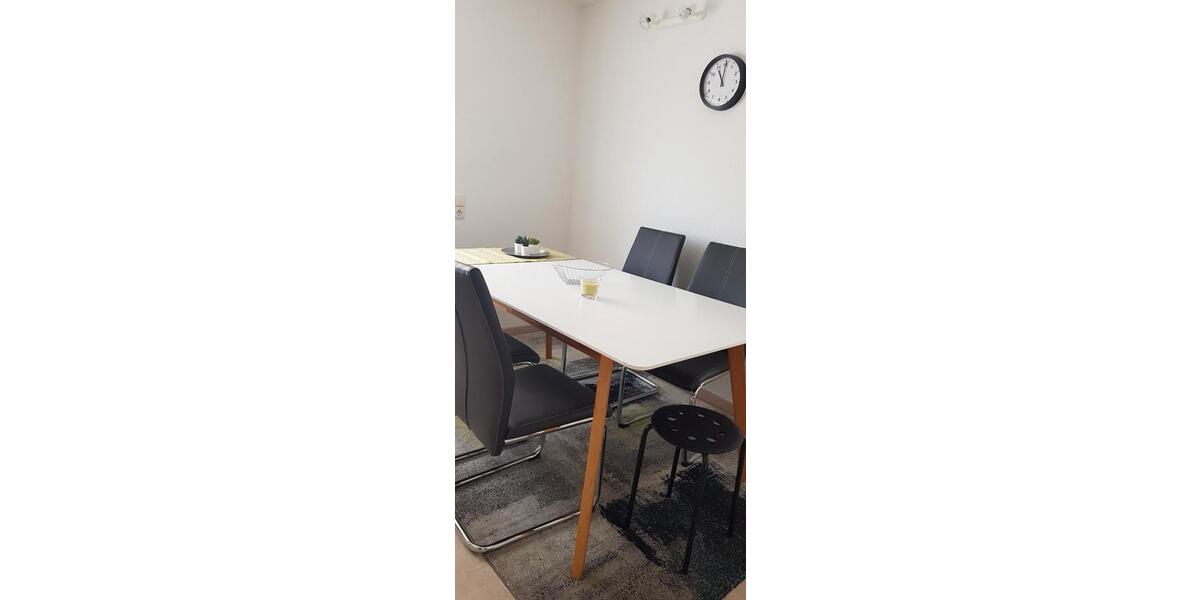Etagenwohnung Steinwenden - 5 Zimmer, 132 m&sup2;, 900&euro; | Angebot:26249179