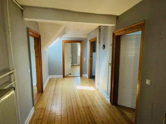 Mehrfamilienhaus, Wohnhaus Kirchheimbolanden - 6 Zimmer, 175 m&sup2;, 275.000&euro; | Angebot:25727114