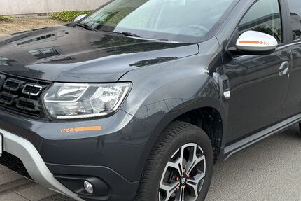 Dacia Duster 94.500 km 10.800 &euro; Kaiserslautern 67657