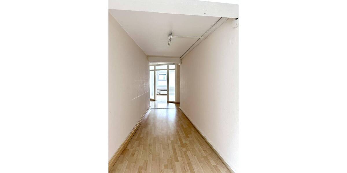 Gewerbeobjekt Kaiserslautern Innenstadt - 6 Zimmer, 1.120&euro; | Angebot:25800234