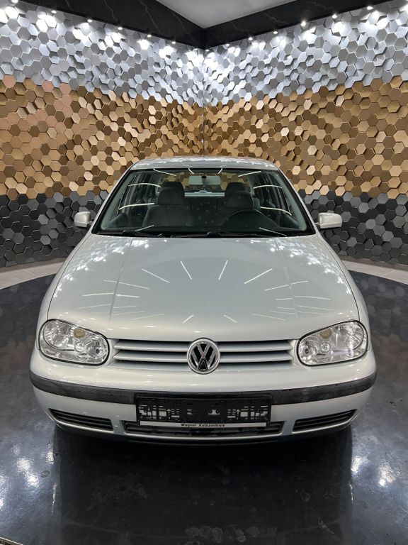 VW Golf 100.000 km 5.948 € Eisenberg 67304