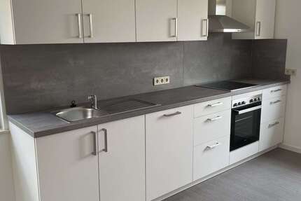 Wohnung Winnweiler - 5 Zimmer, 139 m&sup2;, 1.300&euro; | Angebot:27235424