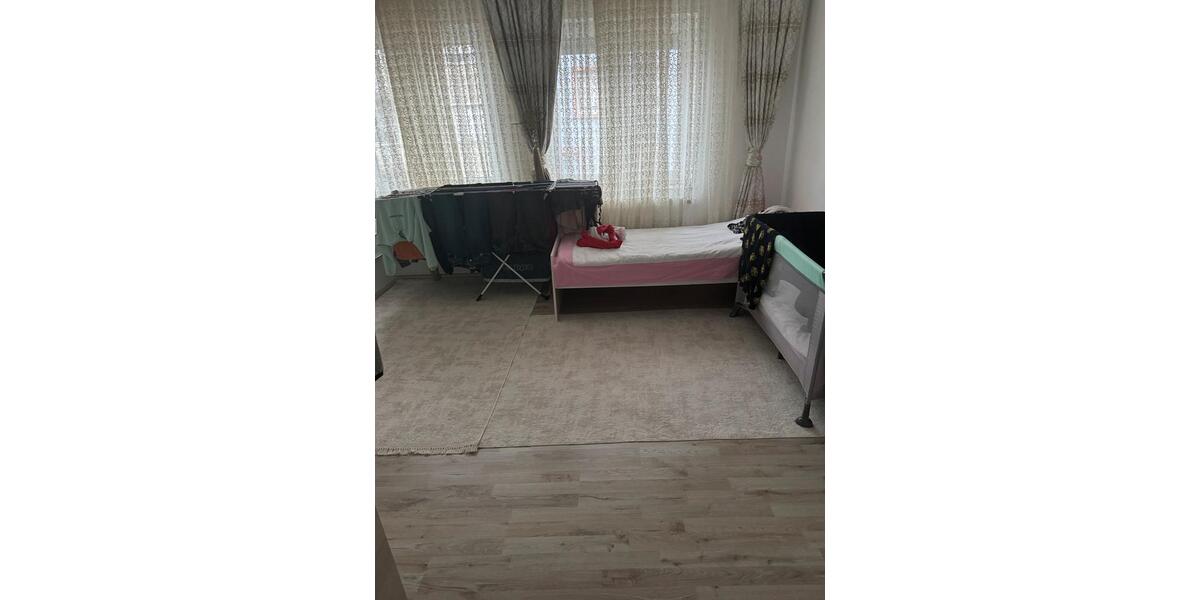 Einfamilienhaus Kaiserslautern Betzenberg - 8 Zimmer, 215 m&sup2;, 429.000&euro; | Angebot:26891569