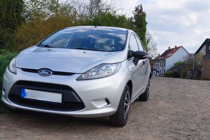 Ford Fiesta 156.195 km 3.700 &euro; Kaiserslautern 67655