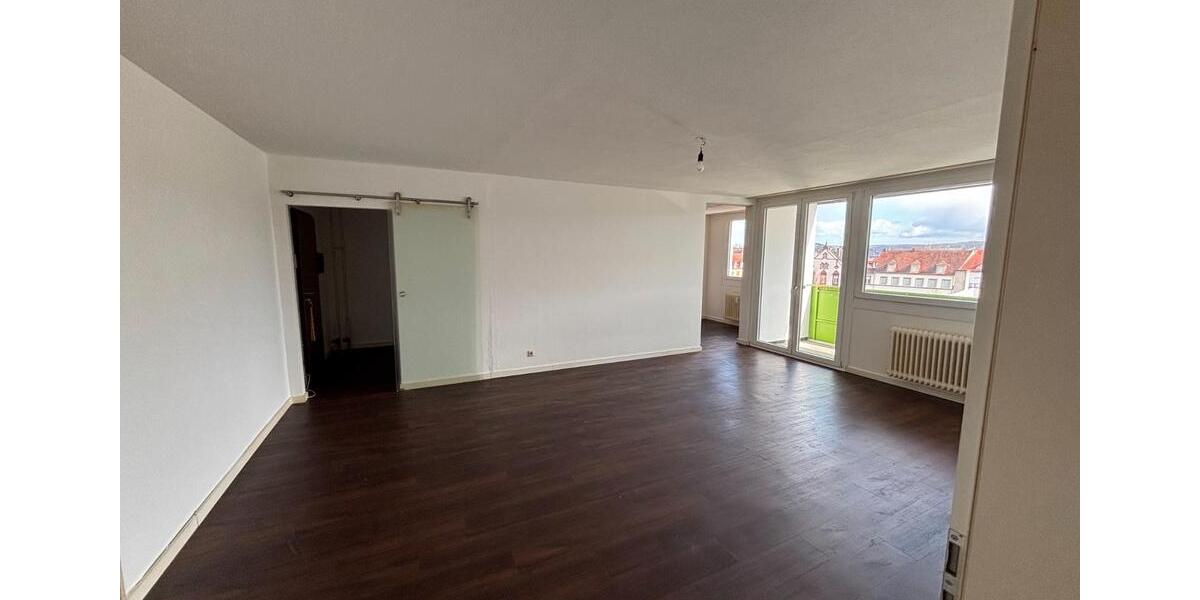 Etagenwohnung Kaiserslautern Betzenberg - 3 Zimmer, 100 m&sup2;, 1.100&euro; | Angebot:26042575
