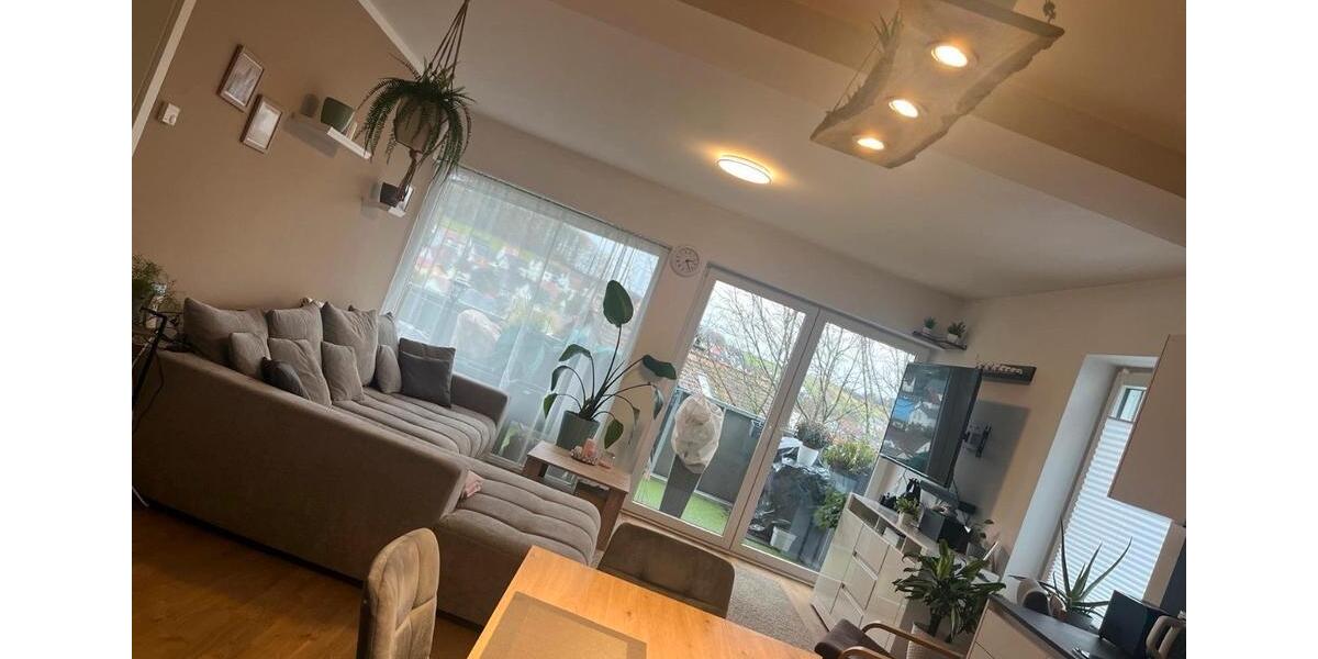 Etagenwohnung Otterberg - 2 Zimmer, 71 m&sup2;, 1.300&euro; | Angebot:26625029