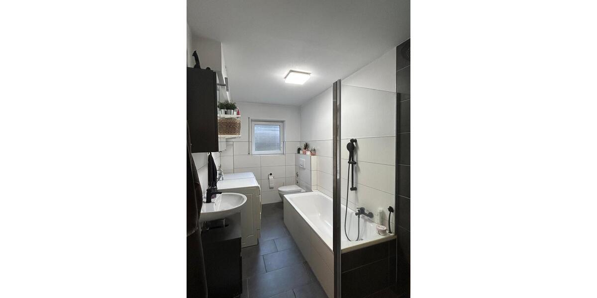 Etagenwohnung Göllheim - 2 Zimmer, 63 m&sup2;, 660&euro; | Angebot:26249171