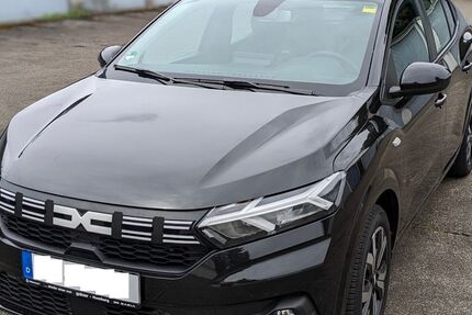 Dacia Logan 2.300 km 18.000 € Kaiserslautern 67663