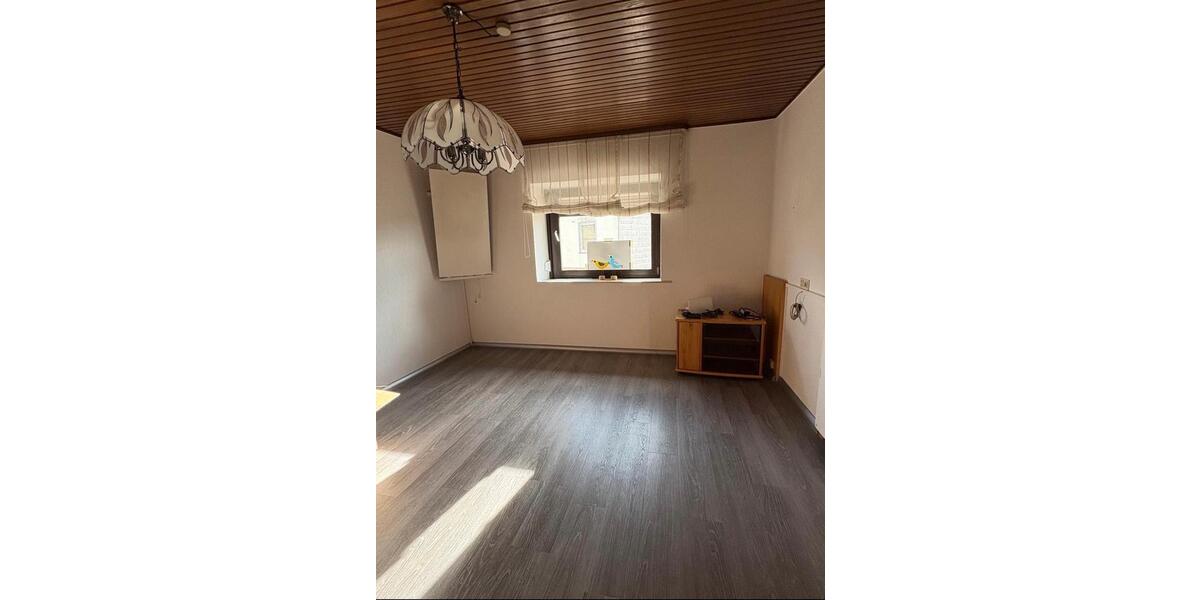 Etagenwohnung Bechhofen - 1 Zimmer, 71 m&sup2;, 650&euro; | Angebot:26350356