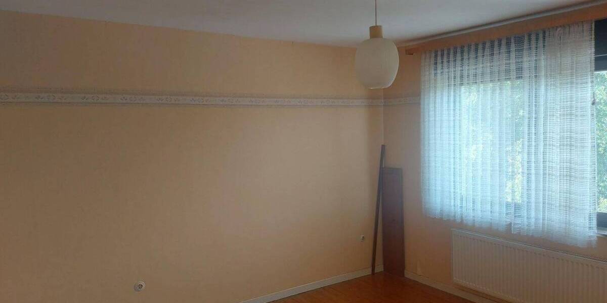 Reihenmittelhaus Callbach - 4 Zimmer, 100 m&sup2;, 69.900&euro; | Angebot:25683705