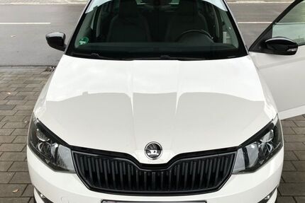 Skoda Fabia 92.463 km 14.400 &euro; Rodenbach 67688